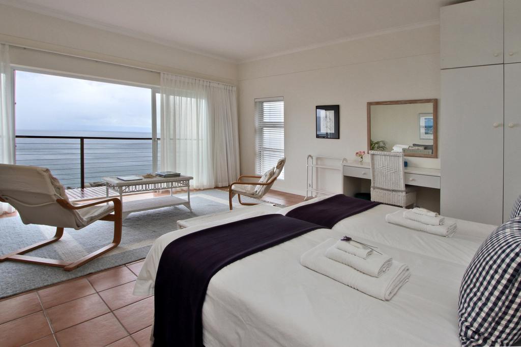 Avian Leisure Apartment Simonʼs Town Exterior foto